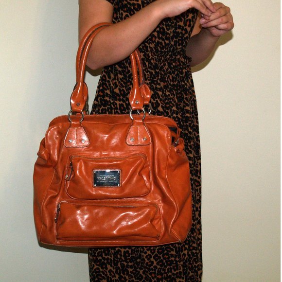Valentino Italian Couture By Serendipity Valentino Tan Lambskin Leather Satchel - Picture 1 of 16